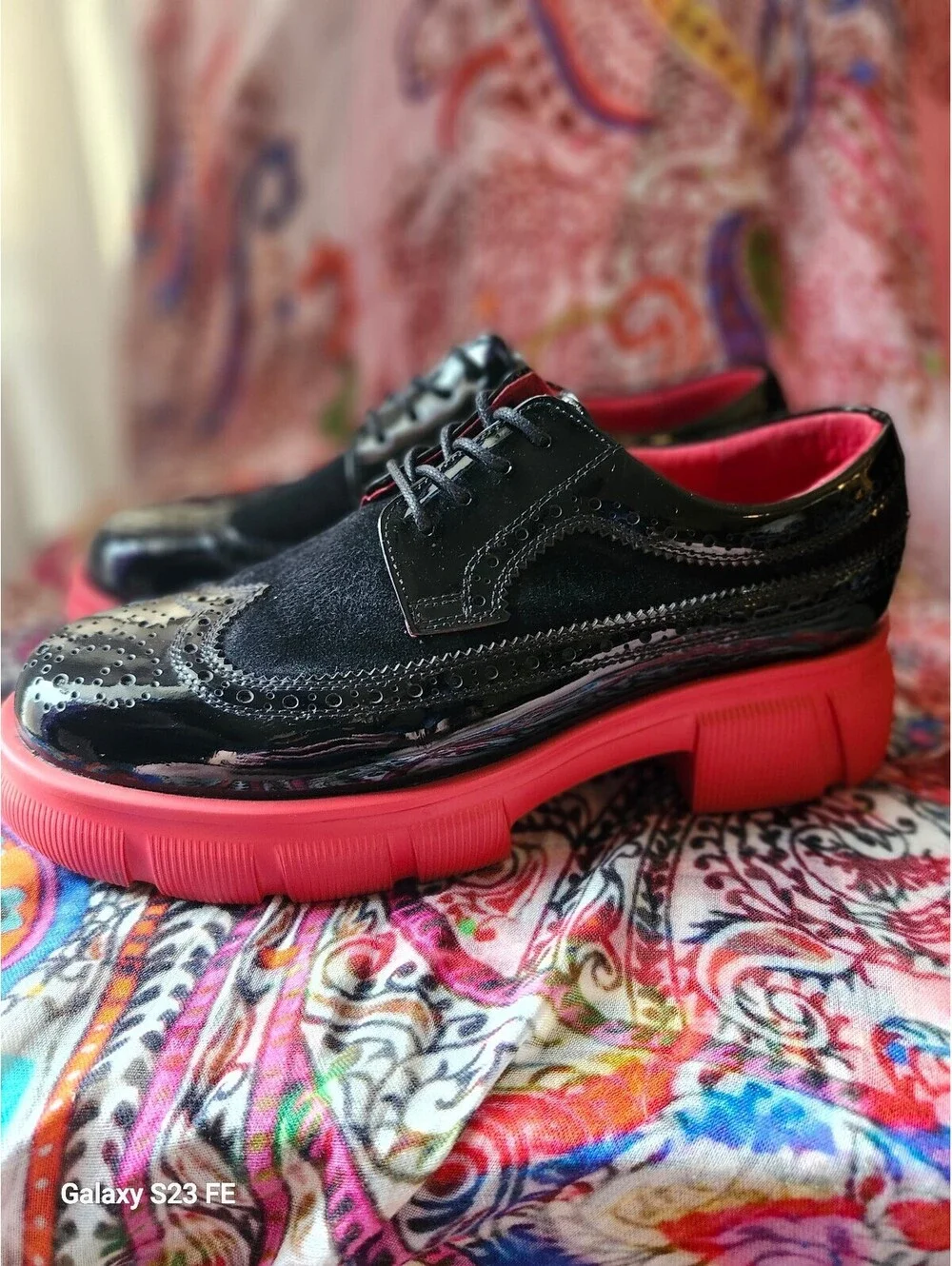 Marc Nolan Ms. Alexander Patent Leather and Suede Wingtip Derby Oxfords Size 9